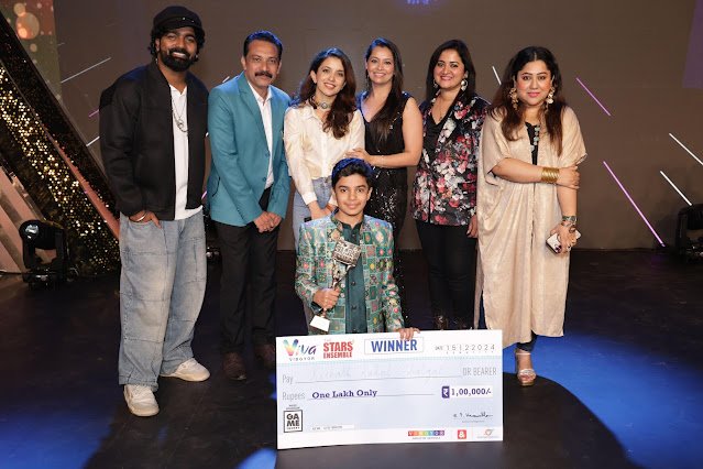 विबग्योर समूहाने आपल्या ‘विबग्योर विवा’ स्पर्धेच्या १६ व्या आवृत्तीचे आयोजन केले, ज्यामध्ये देशभरातील ३,७२२ शाळांमधील १ लाखांहून अधिक प्रतिभावान विद्यार्थ्यांनी भाग घेतला